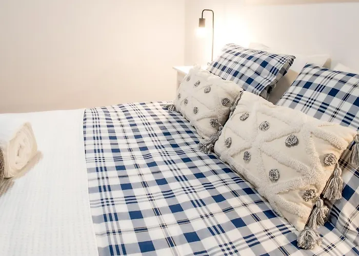 Dado Host * Βίγκο